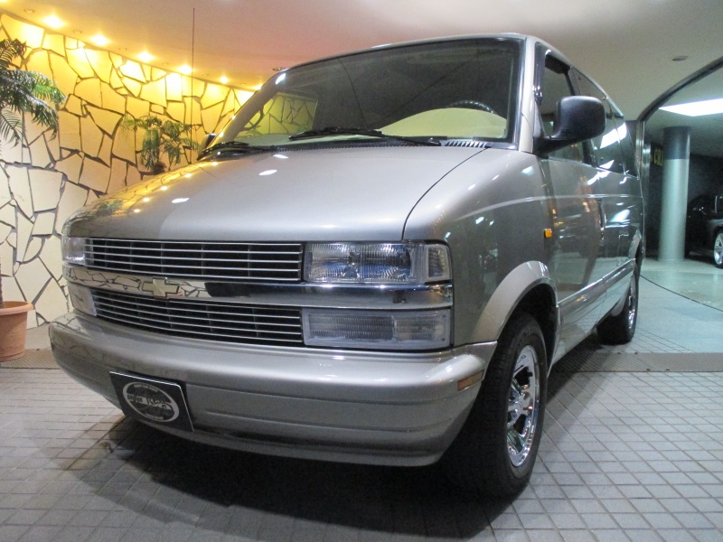 シボレーアストロ　プルバックカー　シルバー シボレー アストロ LS 4WD 正規輸入ディーラー車 中古車 情報 | garage