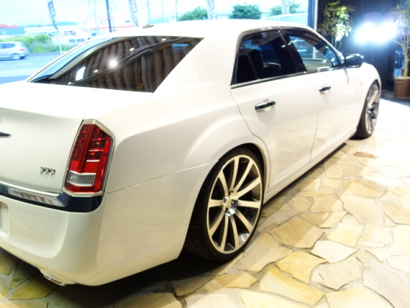 クライスラー 300 リミテッド 左ハンドル 国内ワンオーナー オート  