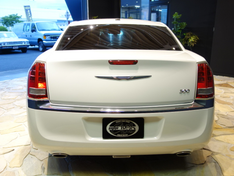 クライスラー 300 リミテッド 左ハンドル 国内ワンオーナー オート  