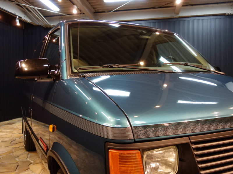 シボレー アストロ LTAWDヤナセ物正規輸入ディーラー車 Nox・PM適合