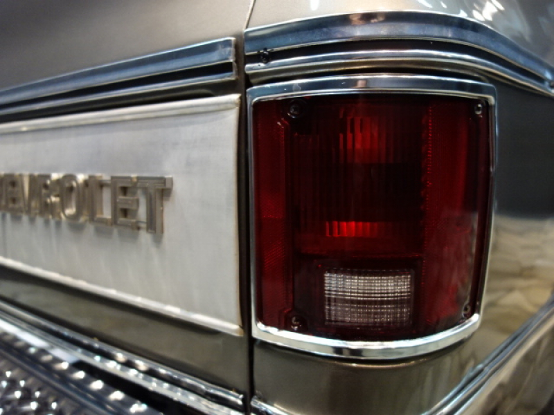 シボレー C-10 350EgV8ラリーホイル＆トリムリング新品モンロー