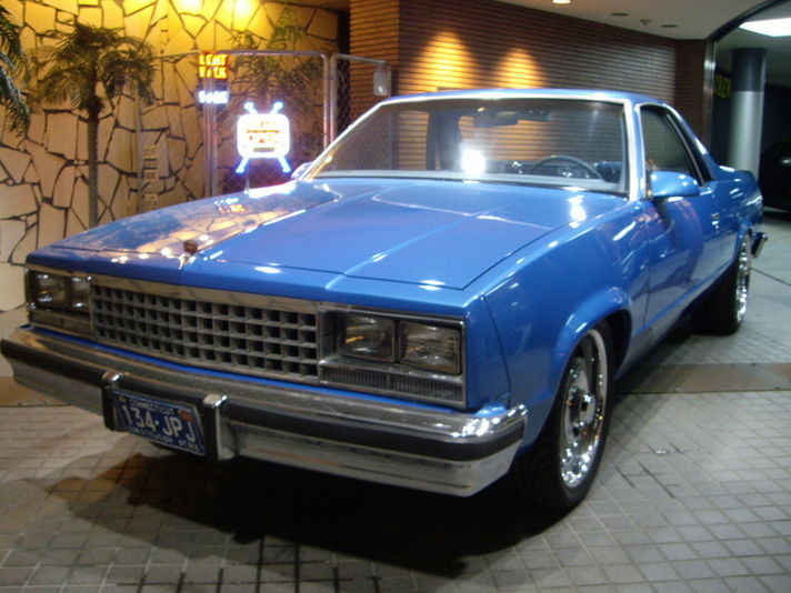 シボレー エルカミーノ カスタムインテリア キャンディーペイント Garage Crew Cab 中古車検索サイト バーチャルカーショップ