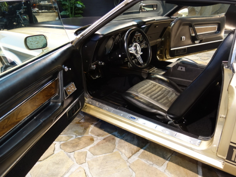 フォード マスタング マッハ1 351ci 正規輸入ディーラー車 エーデル