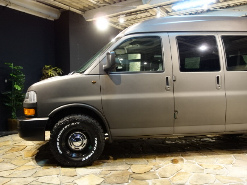 シボレー エクスプレス スタークラフトハイルーフ AWD 1ナンバー