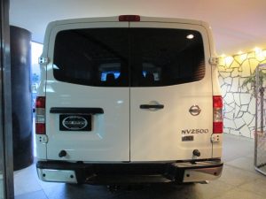 Garage Crew Cab デカっ Us日産 Nv ２５００hd 新車並行 入荷致しました